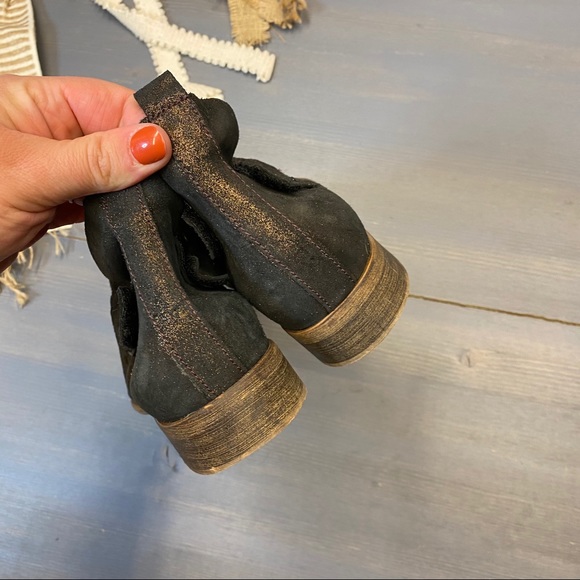 Musse & Cloud Calia Perforated Bootie - Picture 5 of 7